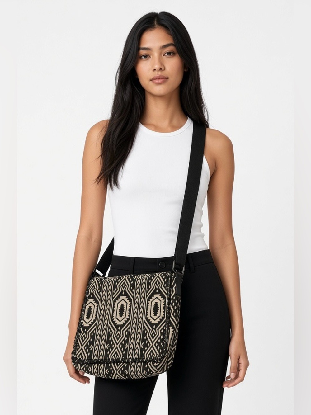 Mossimo Supply Co Black Cream Geometric Crossbody Messenger Bag